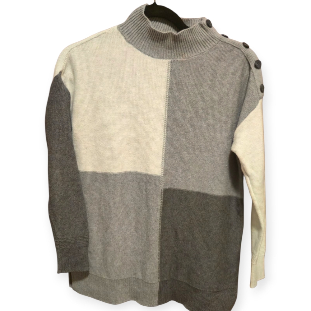🌟Reitman's Colorblock Turtleneck Sweater – Size Small - Picture 2 of 5